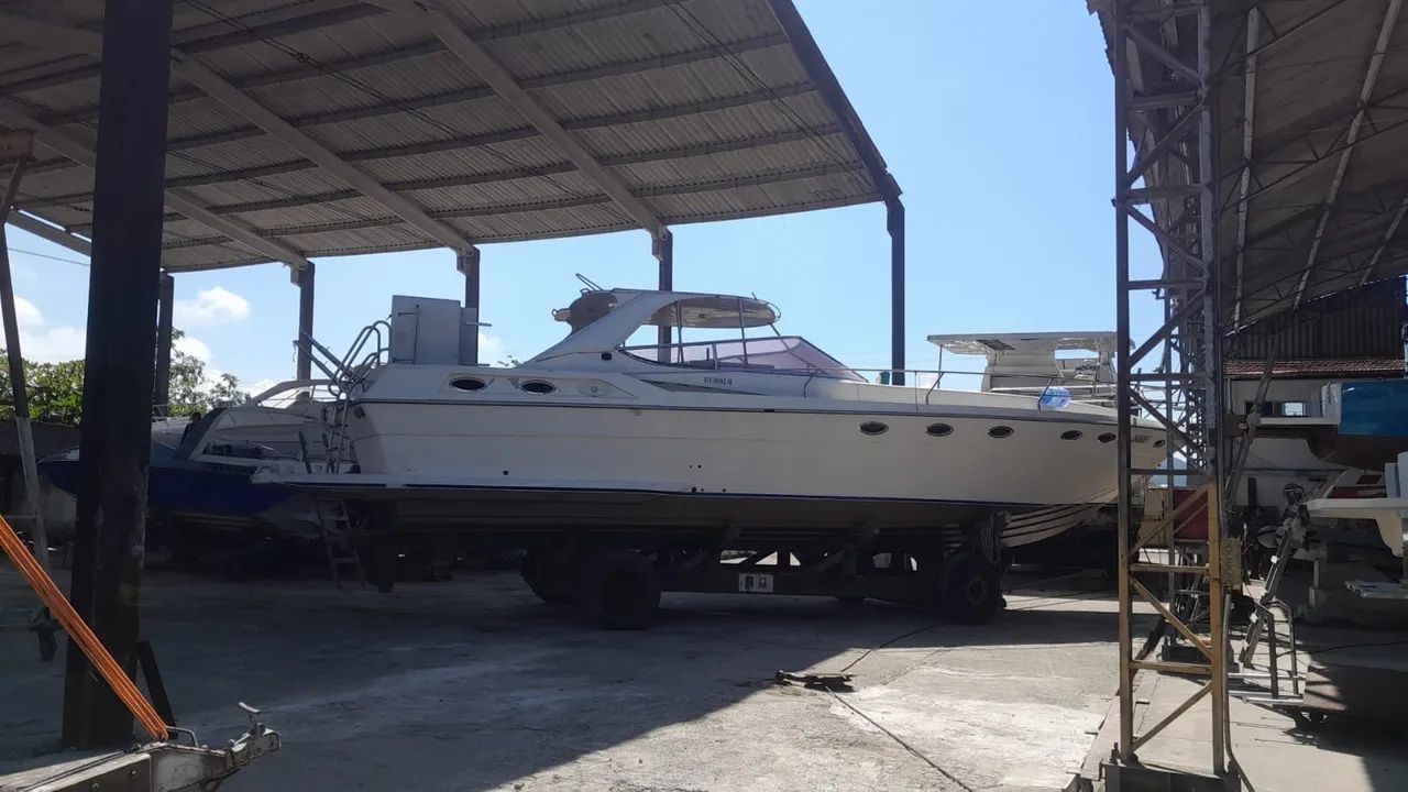 Vendo - Casco - Lancha Engemare 48 - Sem motor - Foto 7