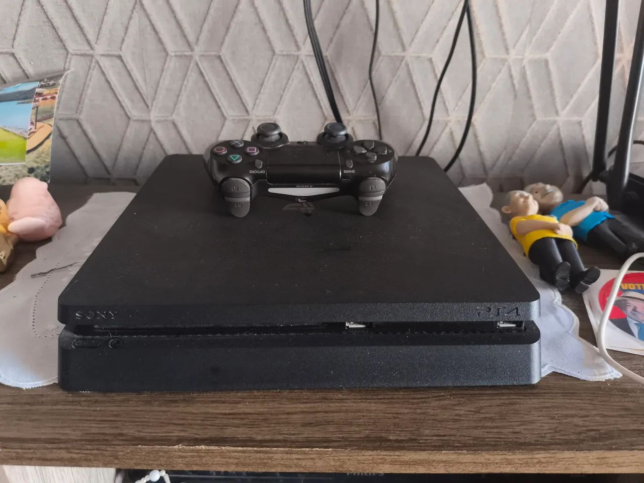 Ps4 slim 1tb - Foto 2