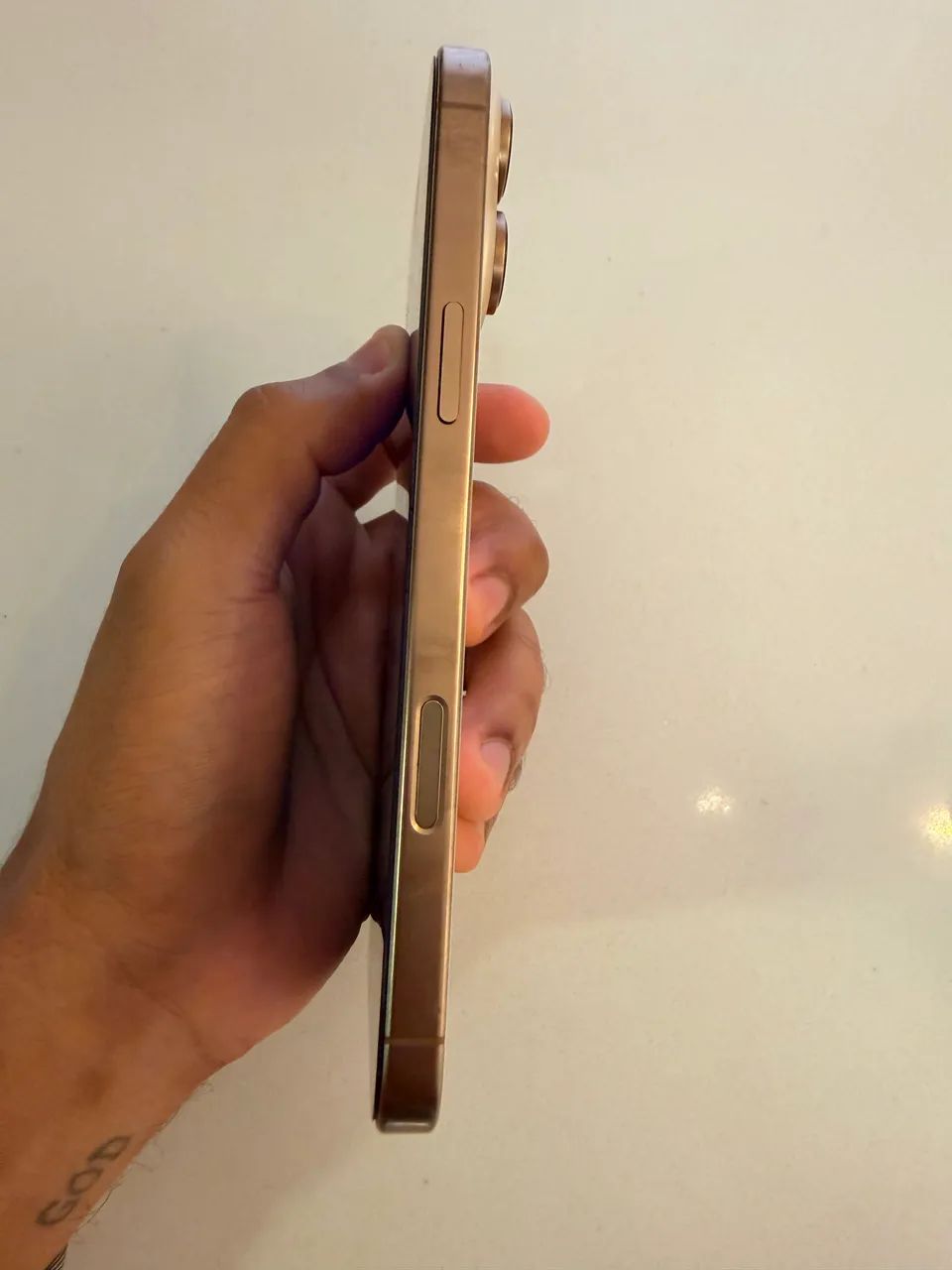 IPHONE 16 PRO MAX IMPECÁVEL  - Foto 4