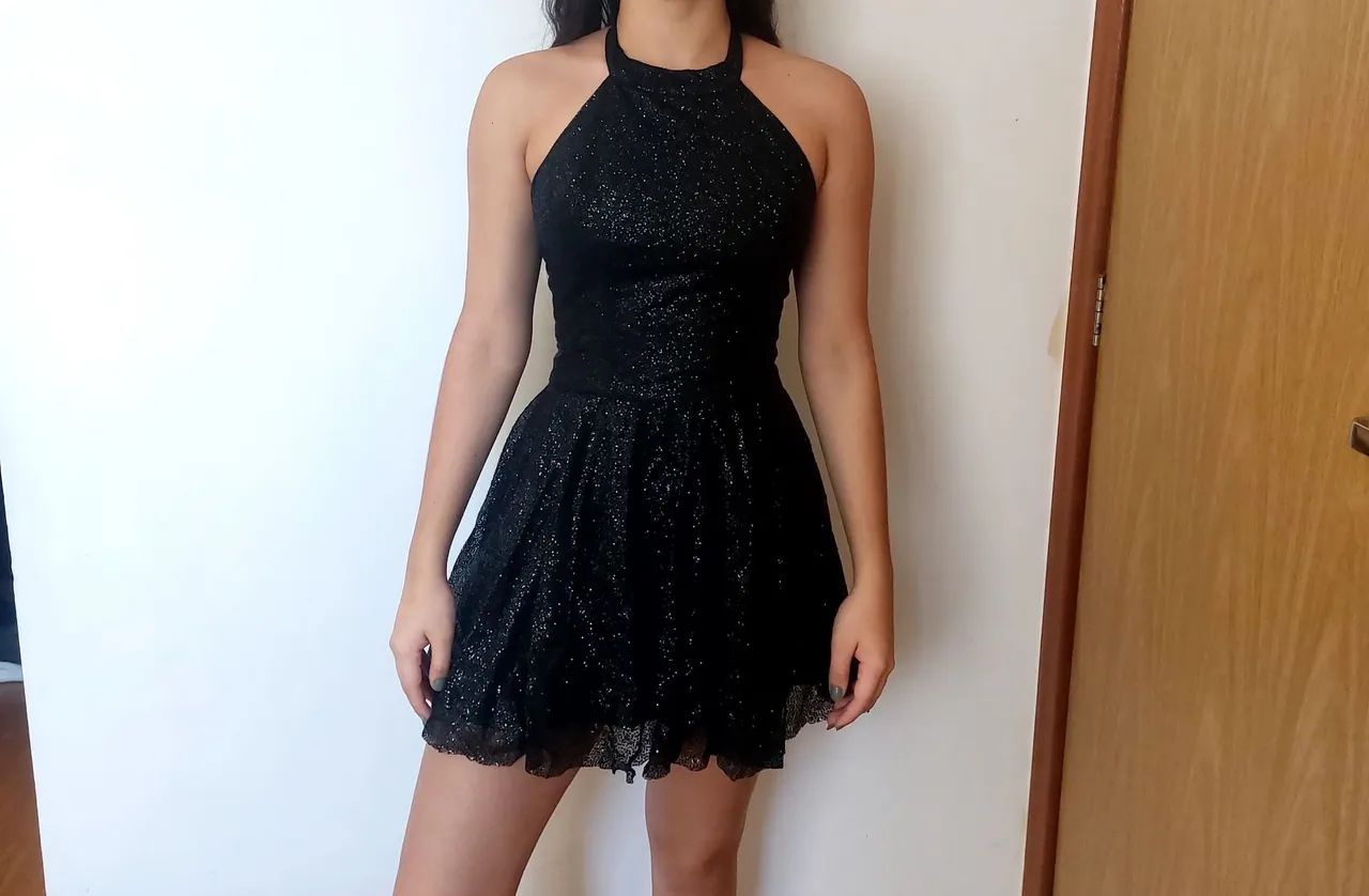 Vestido preto com brilho  - Foto 3