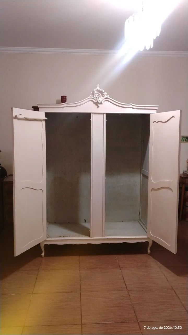 VENDO GUARDA-ROUPA PROVENÇAL LUIZ XV 2P. - Foto 4