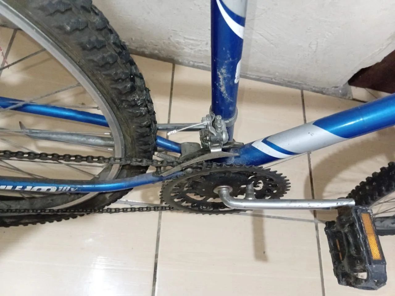 Vende se bicicleta aro 26 - Foto 4