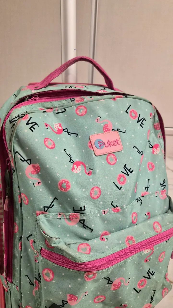 Vendo mochila de rodinhas PUKET pode ser usada nas costas. Bem conservada - Foto 2