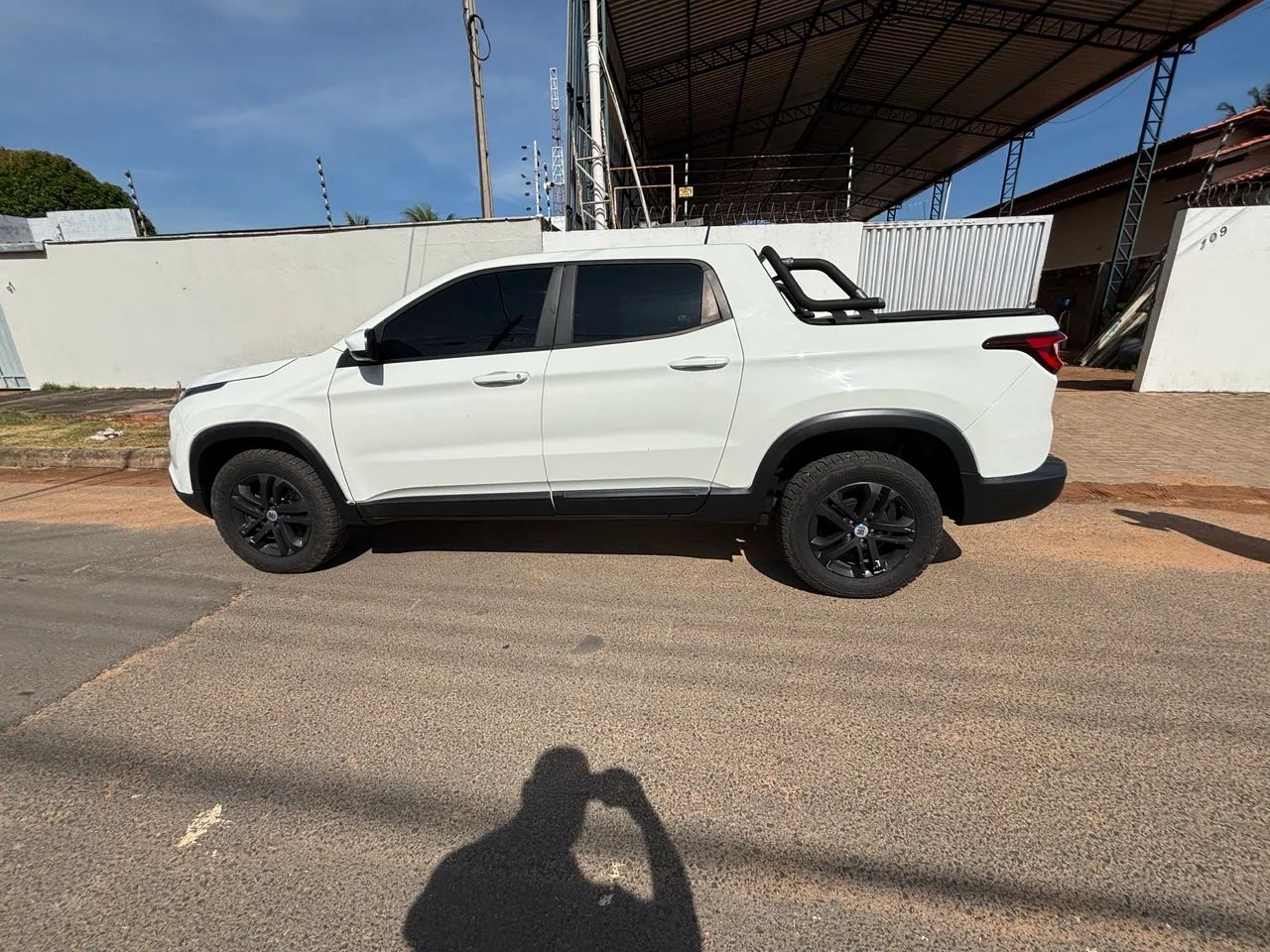 Fiat Toro Endurance 1.8 16V Flex Mec. 2021 - Foto 3