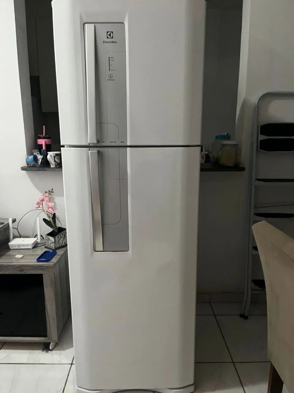 Geladeira Frost Free Eletrolux - Geladeiras e Freezers - Tropical