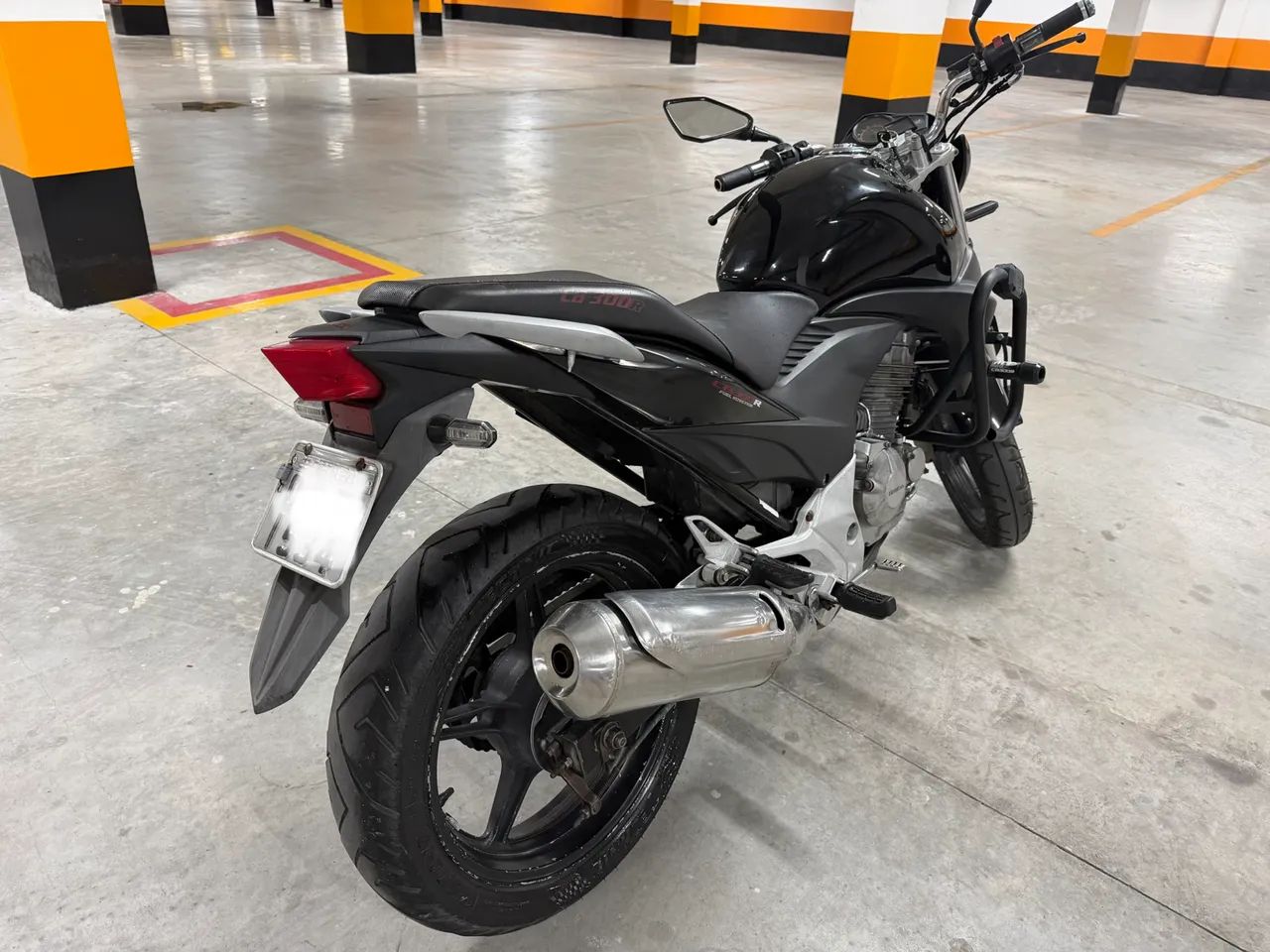 Cb 300 muito nova 2011 - Foto 2