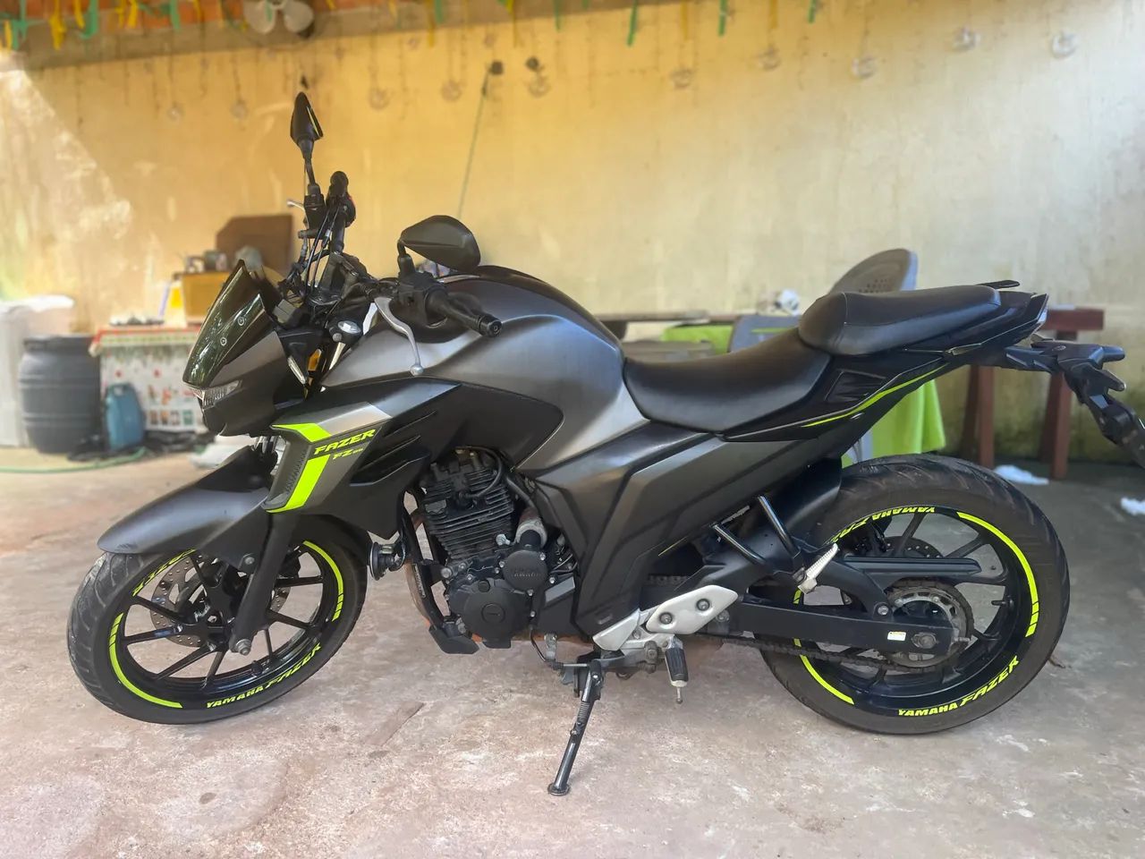 FZ25  - Foto 4