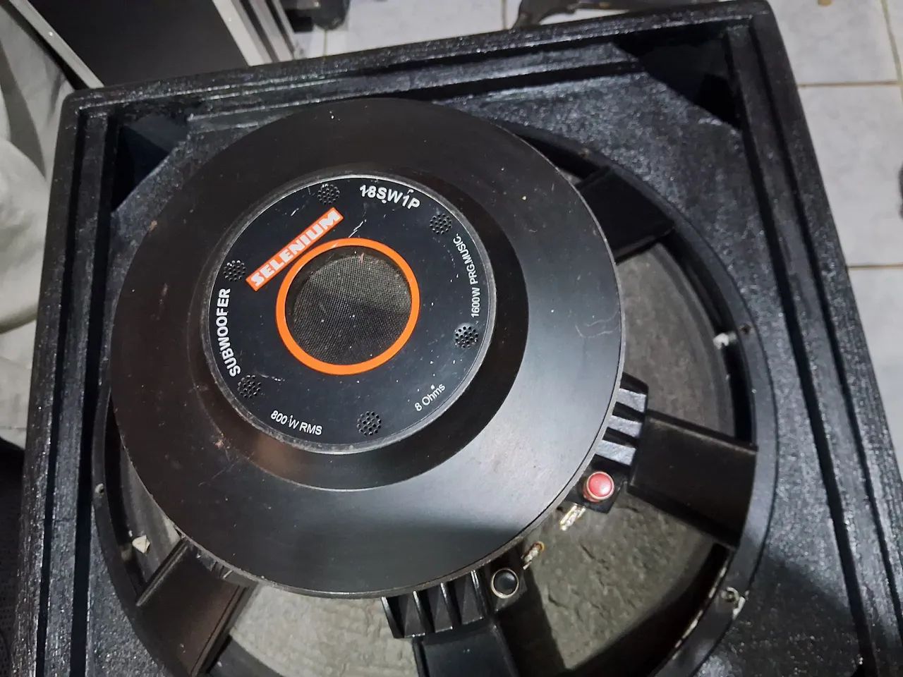Par de caixas sub de 18 polegadas 800 watts rms  - Foto 4