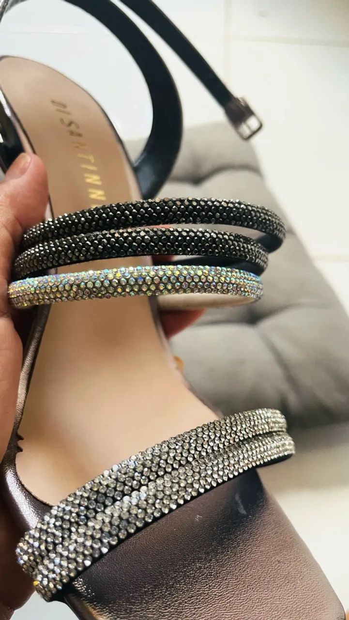 Sandália com strass  - Foto 5