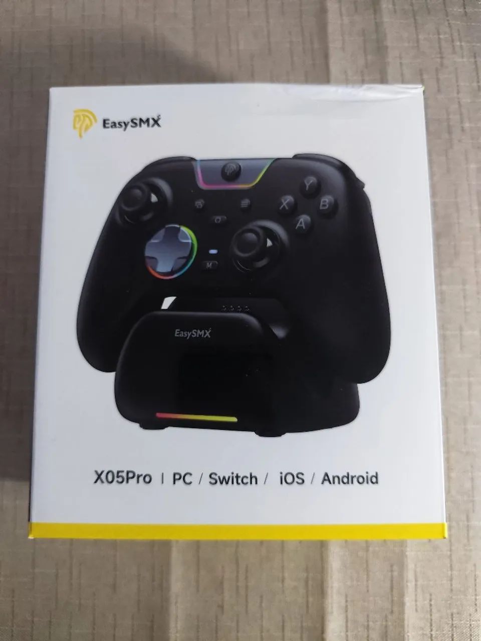 Gamepad EasySMX com dock