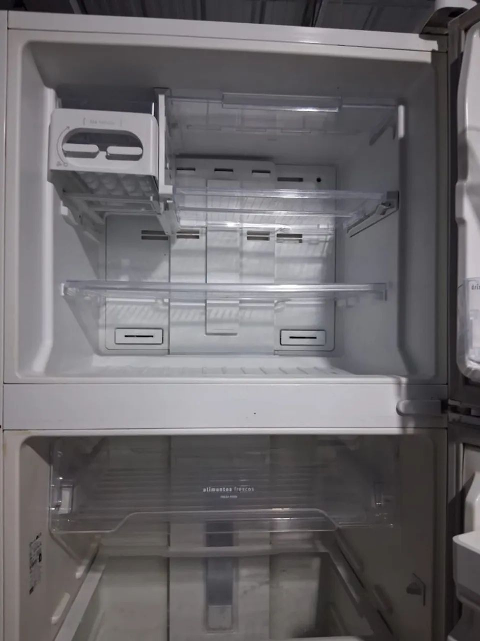 Vendo geladeira duplex frost free Electrolux  - Foto 4
