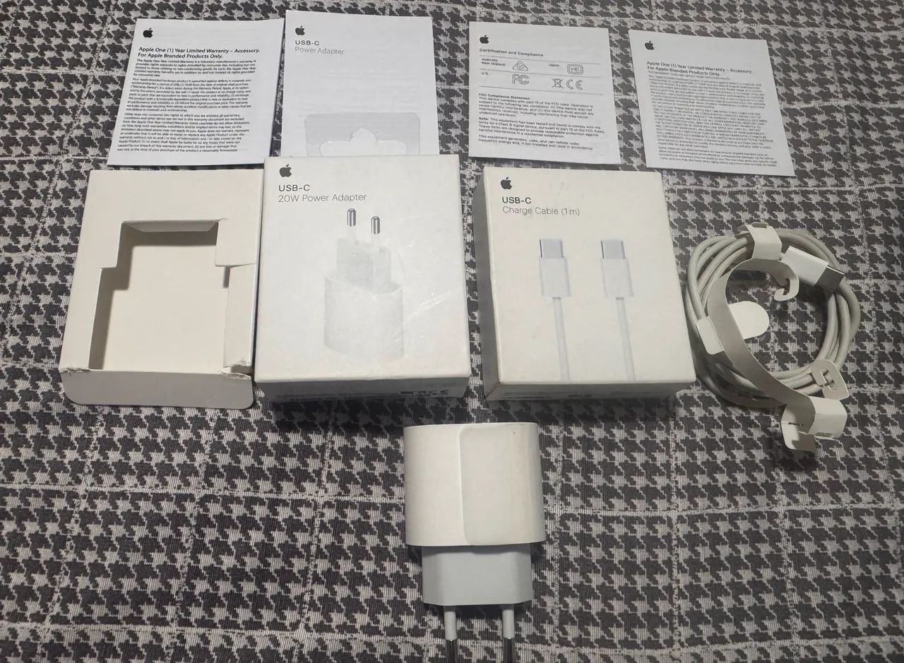 Carregador + cabo USB C originais Apple - Foto 2