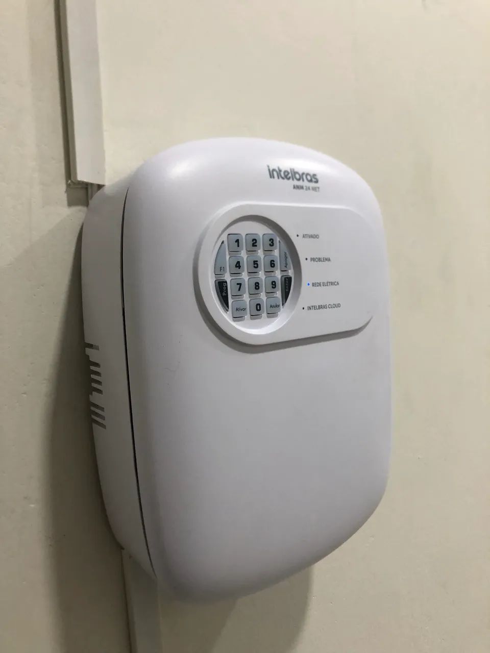 Instalação de Câmeras, Interfone e Portão Eletrônico  - Foto 2