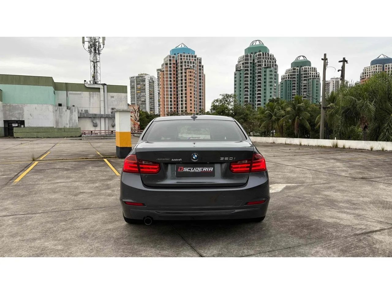 BMW 320I 320i 2015 - Foto 4
