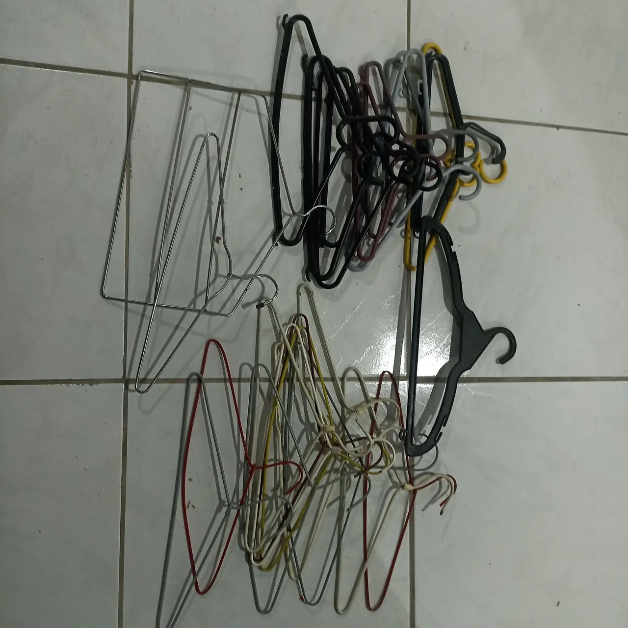 Cabide de roupa  (26 sortidos)