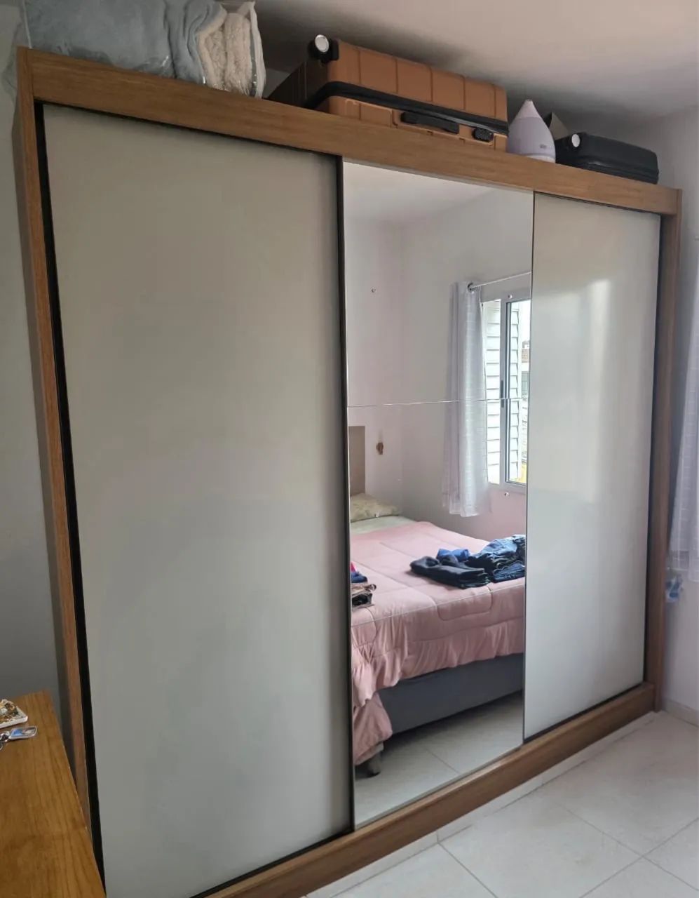 Guarda-Roupa Casal