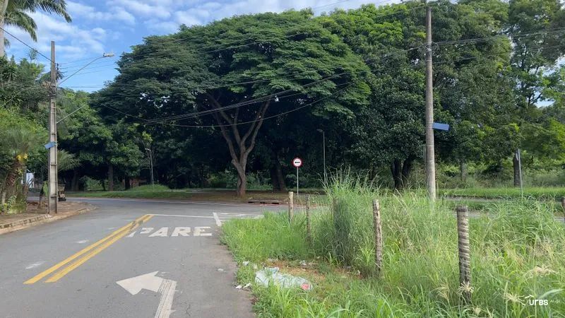 Área comercial - Foto 12