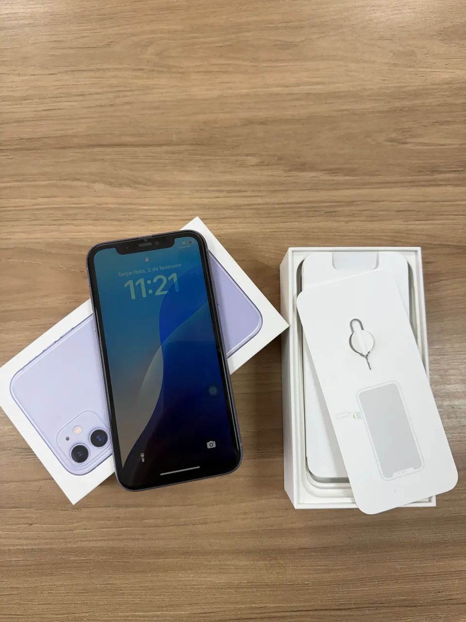 iphone11 128GB バッテリー100% iPhone 11 lilás 128gb bateria 100% - Celulares e Smartphones
