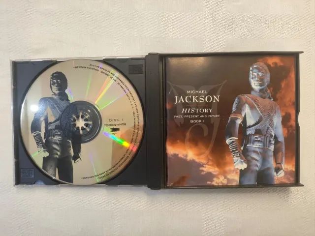 CD Duplo Michael Jackson - HIStory (Edição Brasil) + Songbook Raro