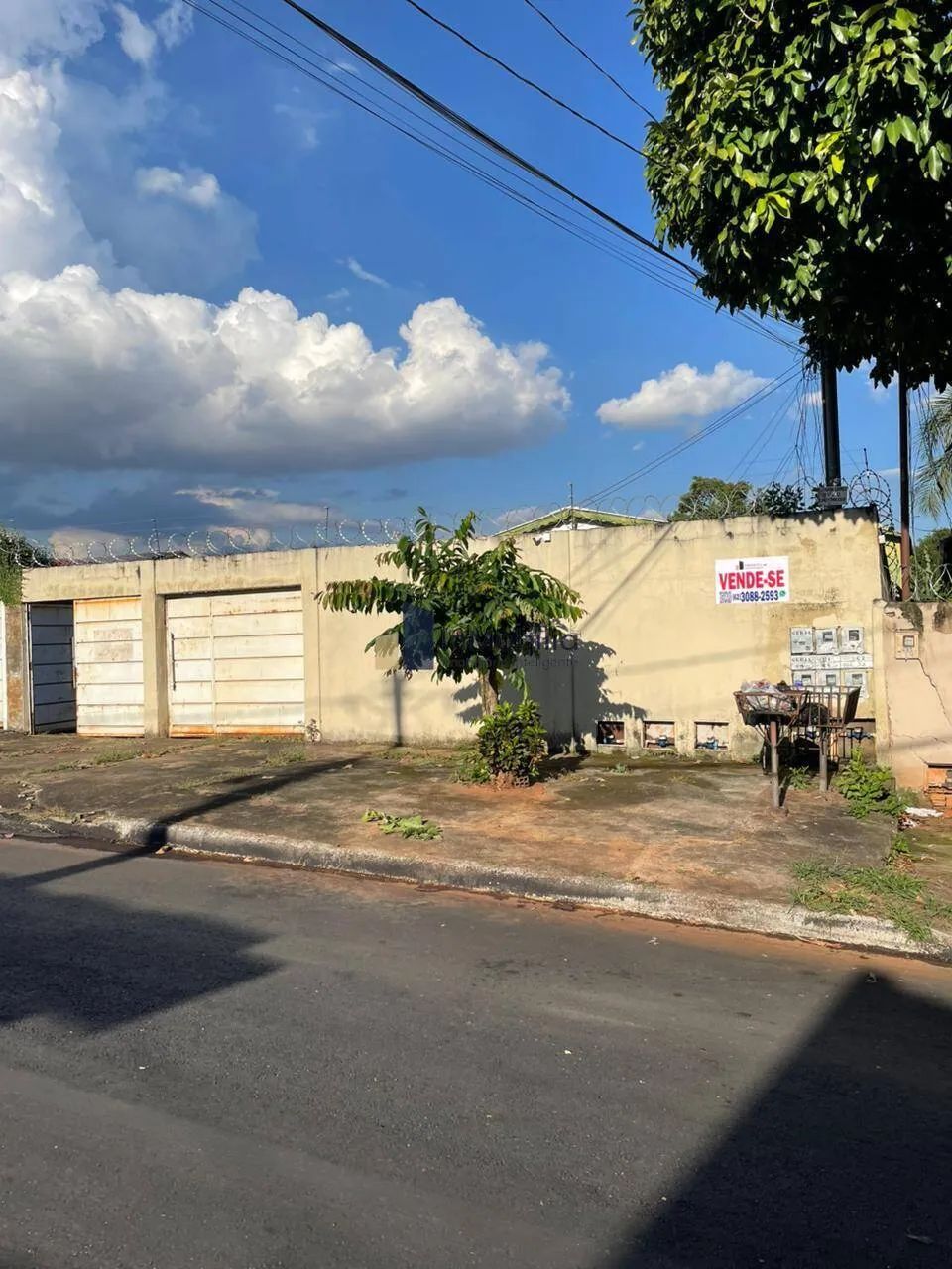 TERRENO IDEAL PARA GALPÕES