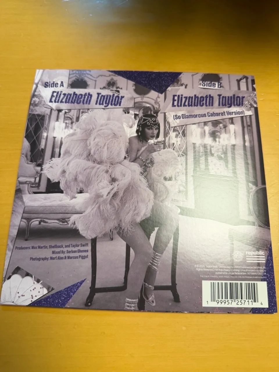 VINIL ELIZABETH TAYLOR RSD 2026 - 7 polegadas  - Foto 2