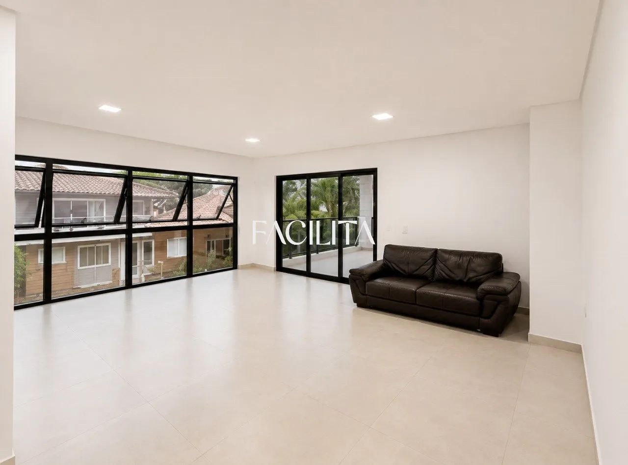 Casa com 5 quartos no bairro Itacorubi, Florianópolis. - Foto 2