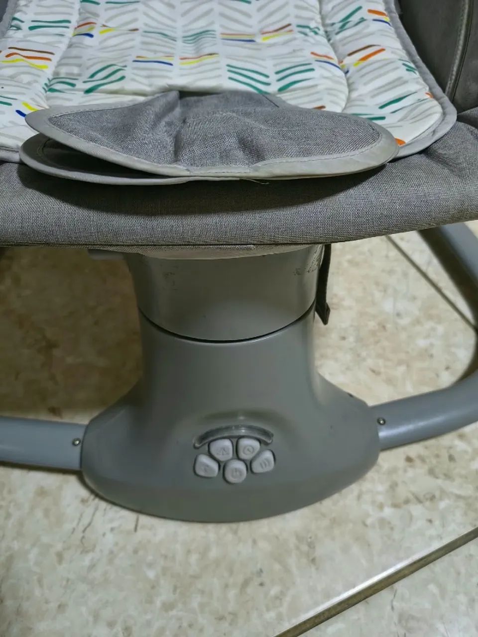 Cadeira de balanço ou Espreguiçadeira para bebê  - Foto 4