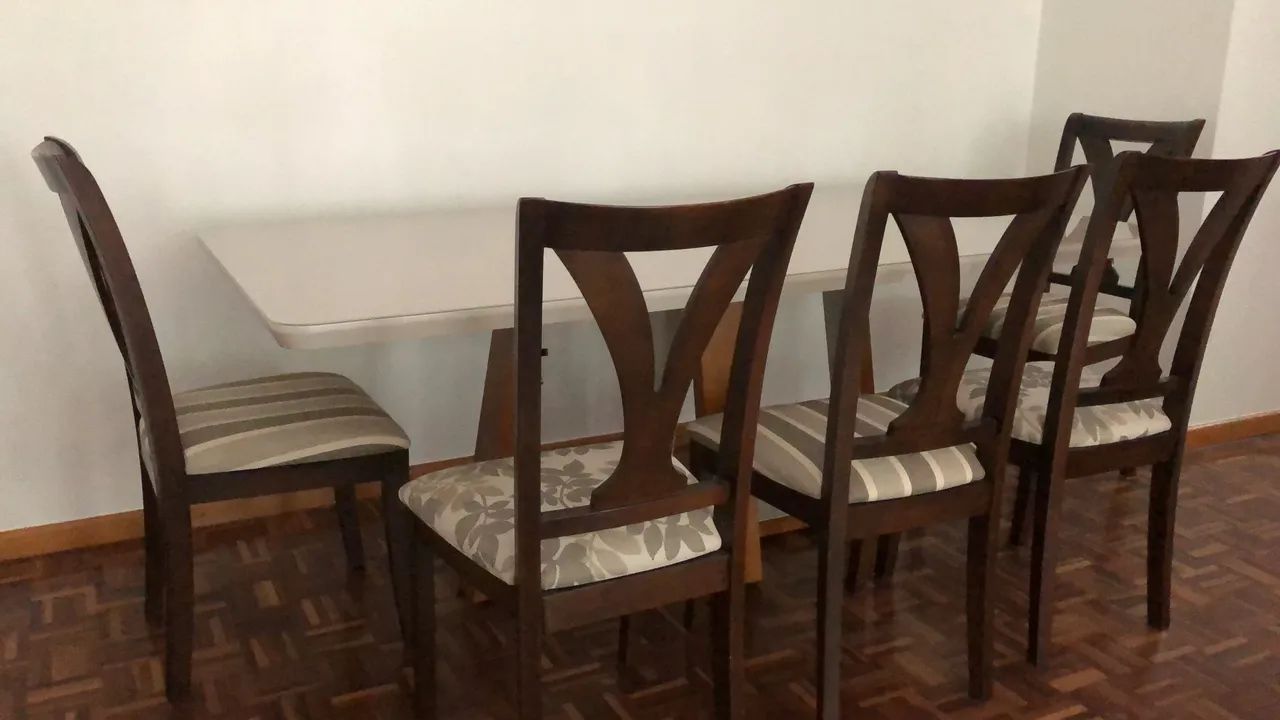 Mesa sala de jantar com 8 cadeiras - Foto 4