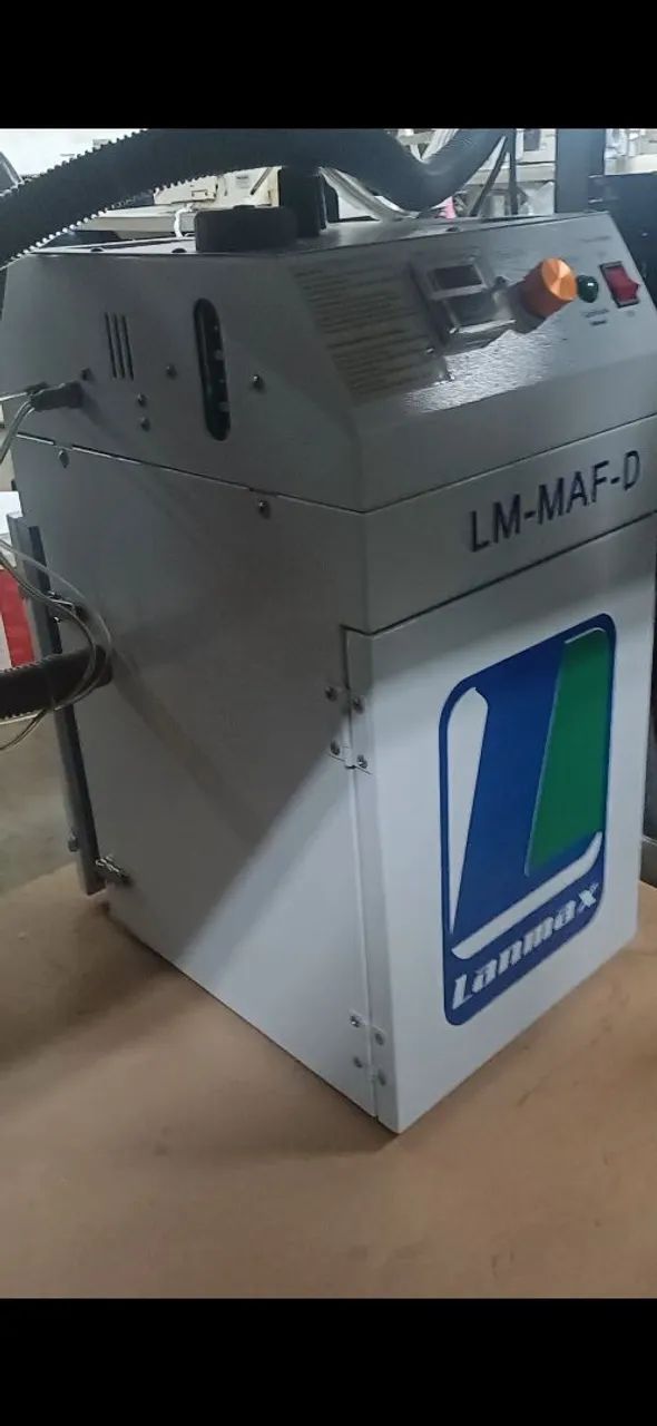 Máquina de arremate para confecção  - Foto 3