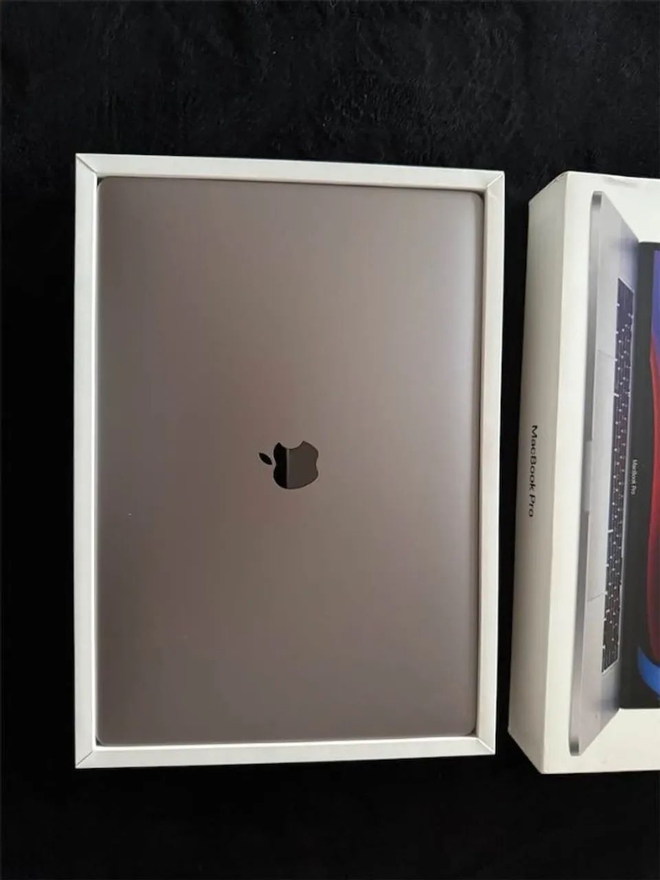 【美品】MacBookPro 16inch 1TB 16GB【Corei9】 Macbook Pro, Tela 16'', I9, 16gb, Ssd-1tb, Touchbar, Cinza
