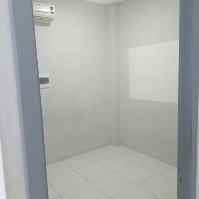 Espaço com 9 Salas Comerciais, Copa, Elevador e Estacionamento no Boqueirão, 350 m2 - Foto 4