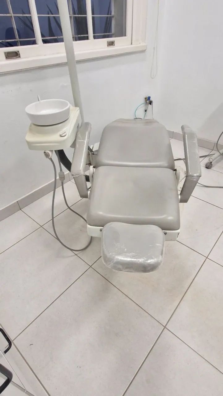 Cadeira Odontologica Dabi Croma Usada - Foto 3
