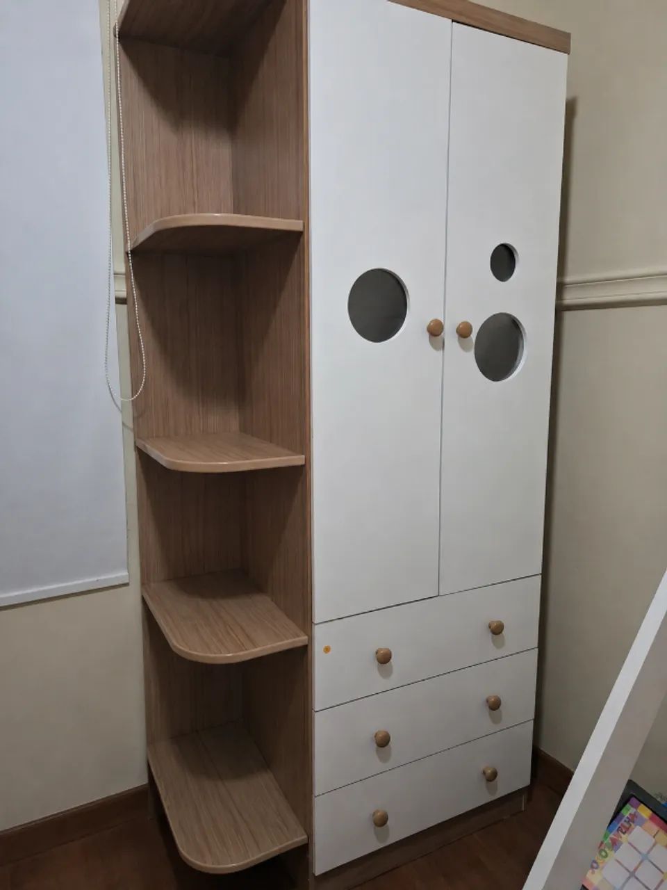 Guarda roupa infantil 