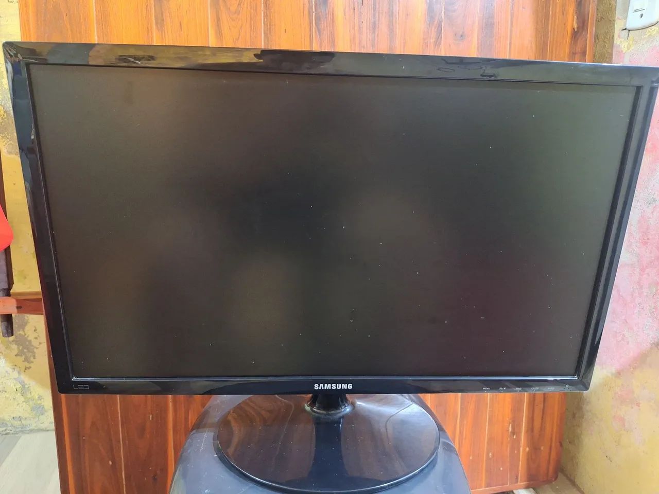 Monitor Samsung 417561605445396480
