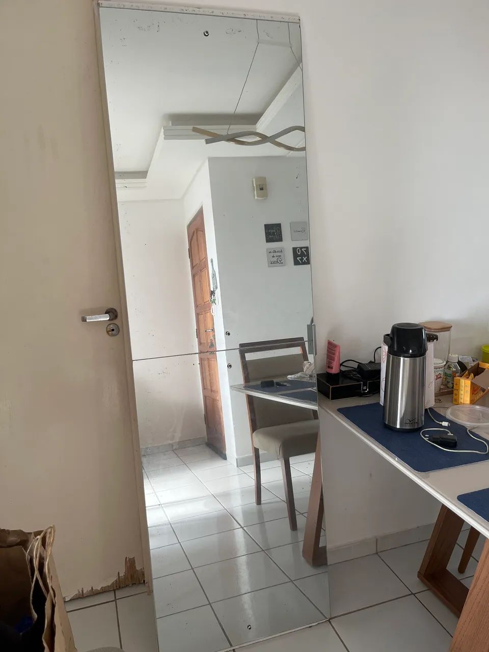 Porta de correr de guarda roupa com espelho 