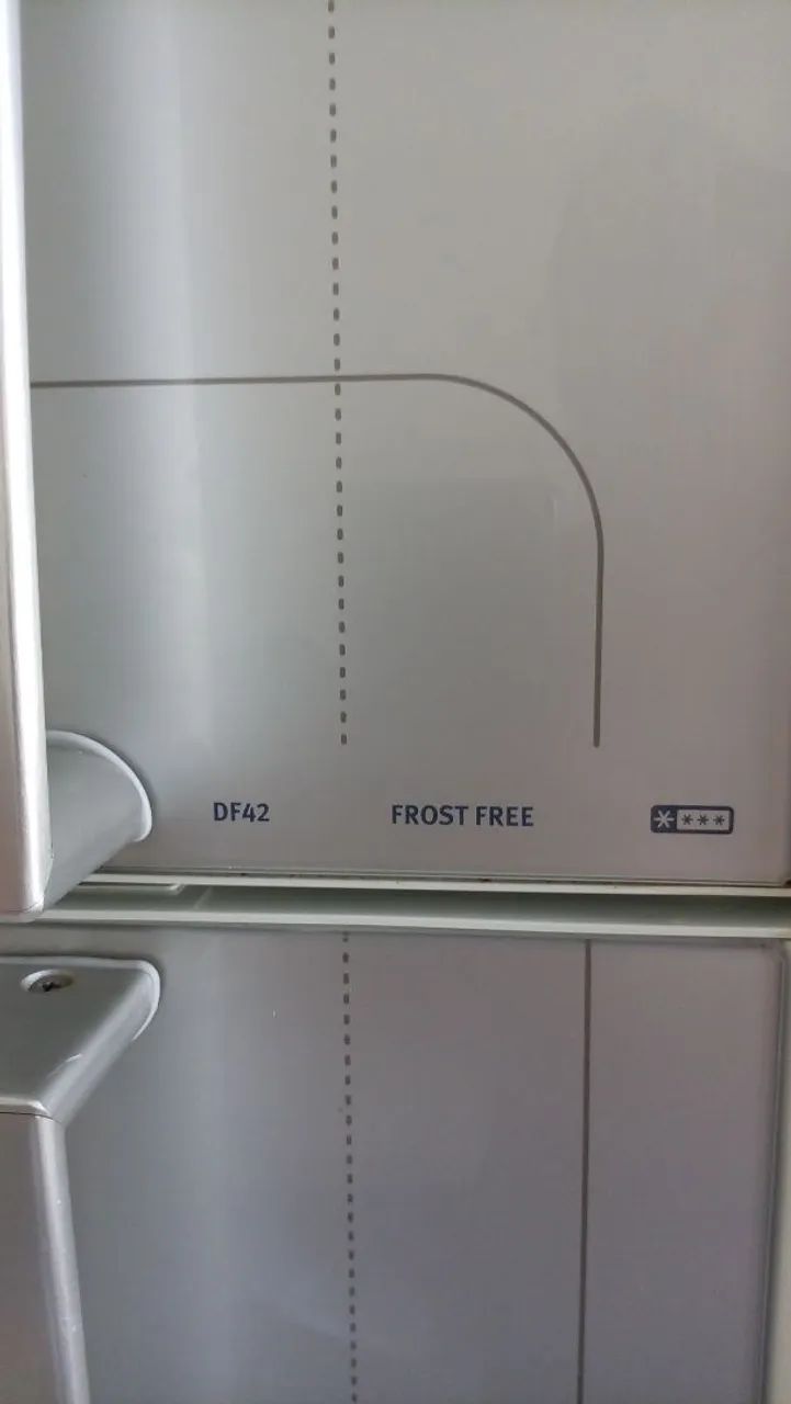 Geladeira Eletrolux 382L - Foto 2
