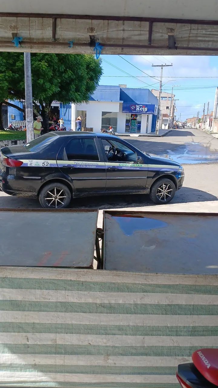 Fiat Siena 2008