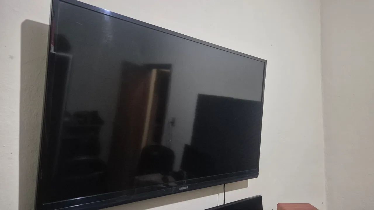 TV Philips 43' (Não é Smart)