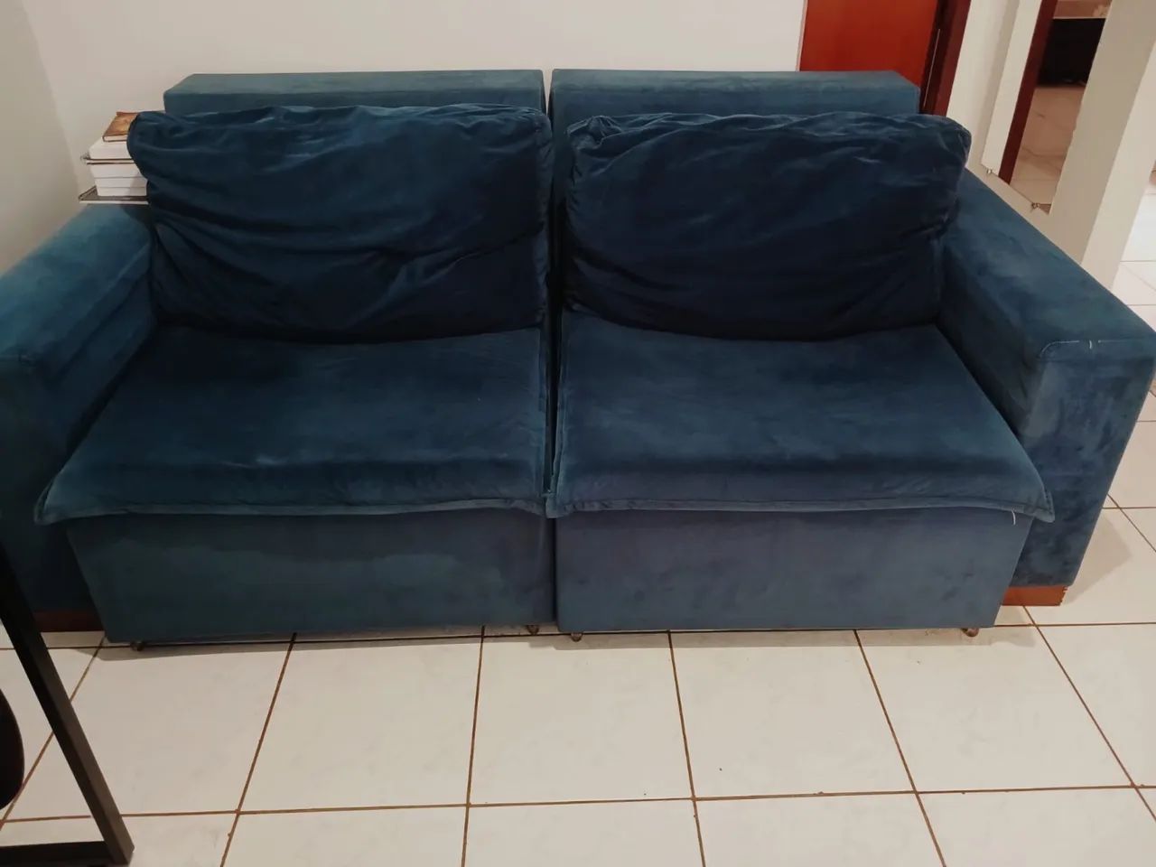 Sofá azul 419420943680153600