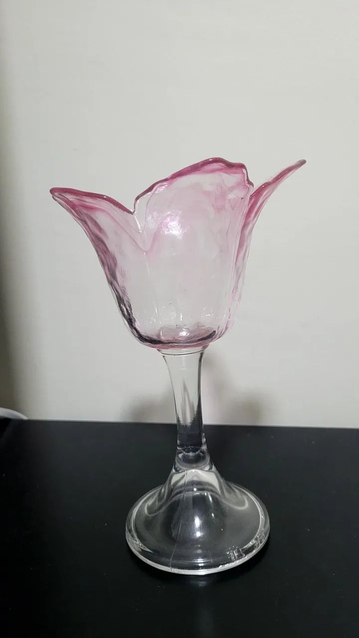 Castiçal  tulipa antigo de vidro 