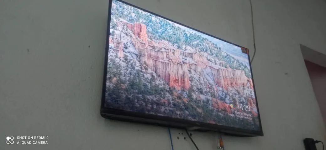 Smart TV TCL 32 - Foto 2