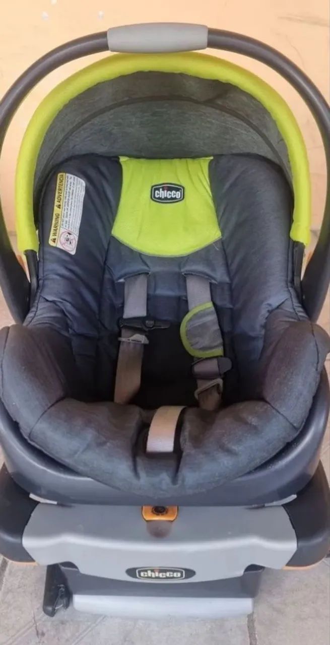 Bebê conforto  chicco 