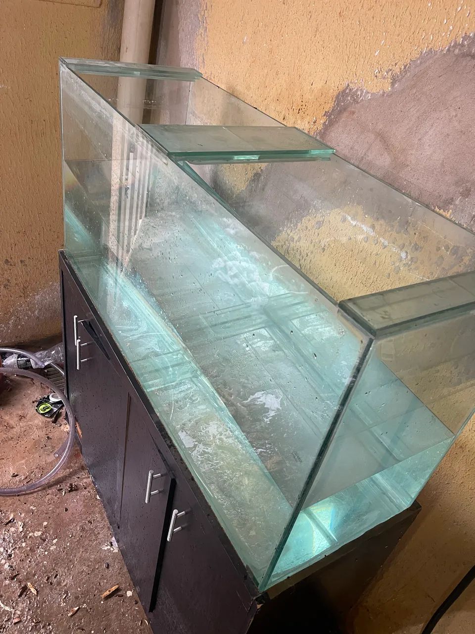 Aquário Grande de 310 litros com móvel - Foto 2