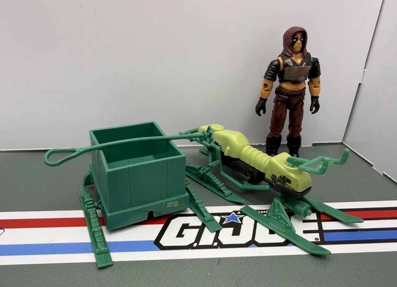 Gi Joe Cobra Dreadnok Zartan com veículo Swamp Skier comandos em