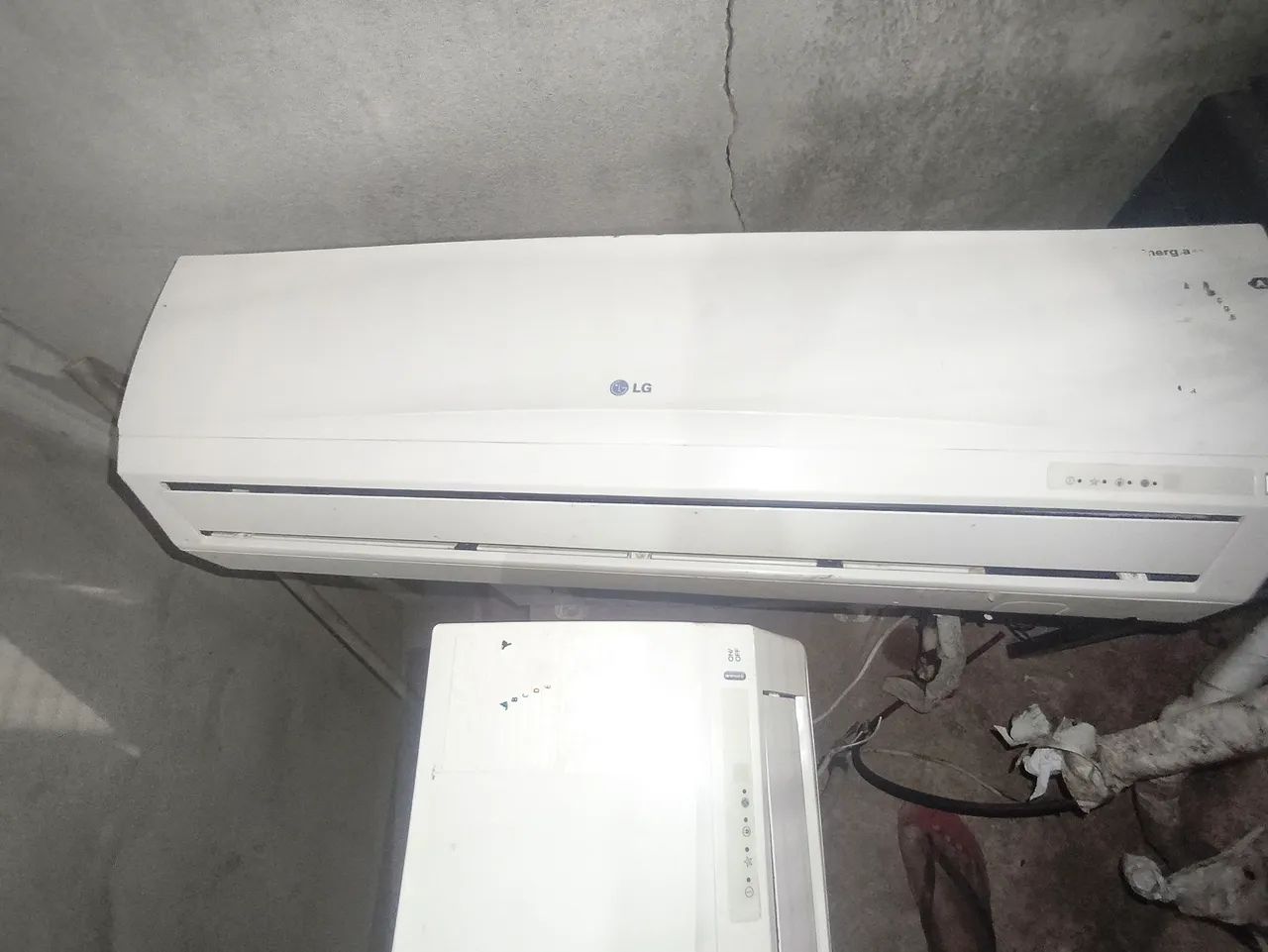 Vende centrais de ar LG de 9.000btus e 12.000 BTUs funcionando só instalar e usar - Foto 2