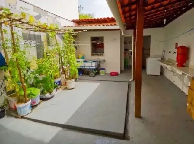 Vendo casa em Rosa da Penha Cariacica 