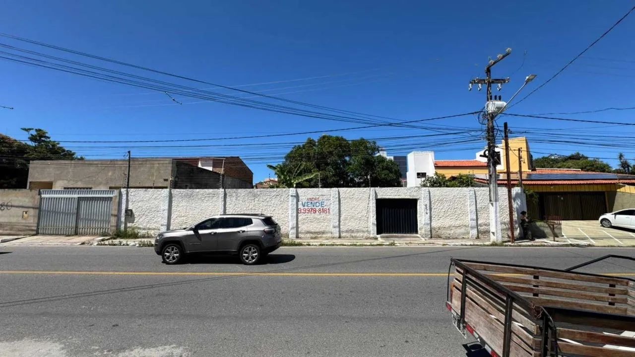 LOTE EM RUA PÚBLICA NA COROA DO MEIO [60284] - Foto 3