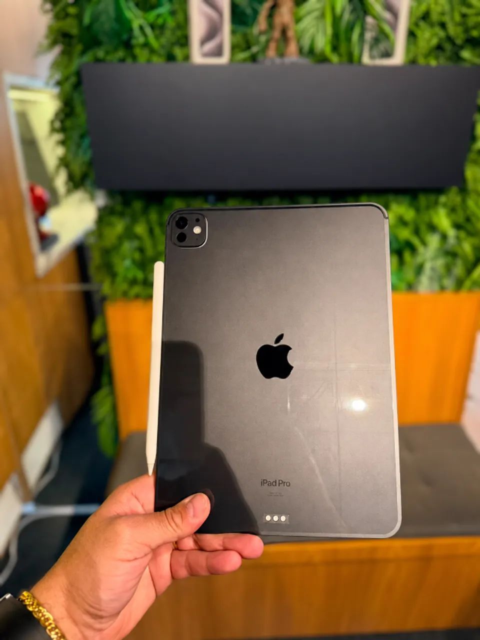 Ipad 11 M4 Pro + Magic Key Board + Apple pencil 2 Pro - Foto 2