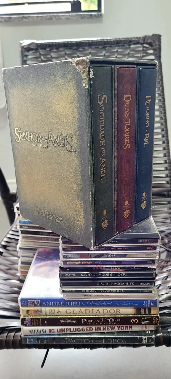 Coleção de CDs e DVDs  - Foto 2