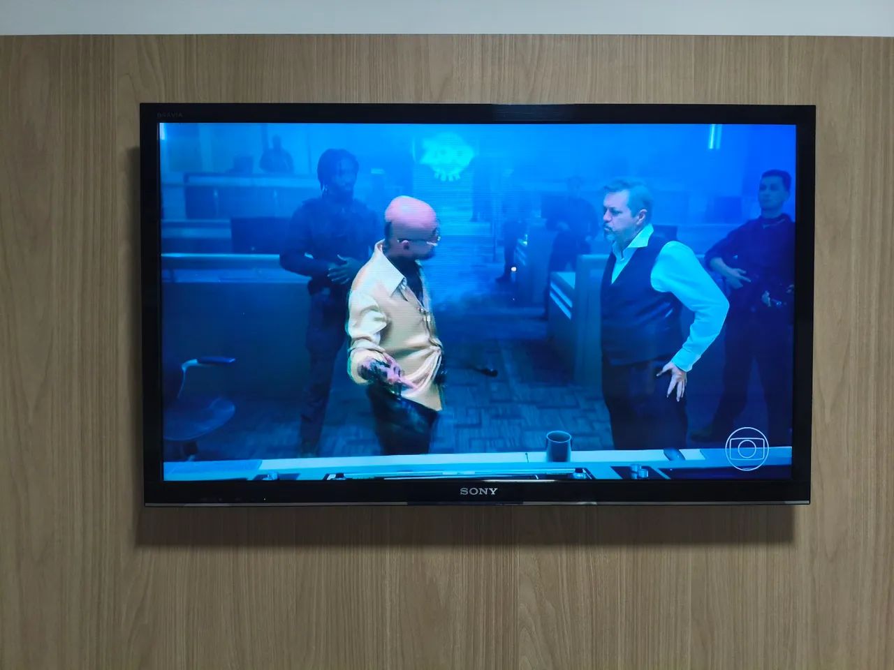 Tv Sony 42 polegadas.